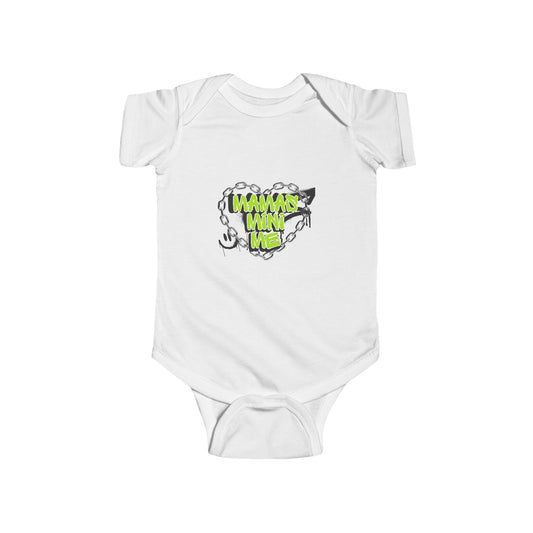 Mamas Mini Me infant bodysuit Design - Perfect Gift for Baby Showers, Birthdays, or Everyday Wear, Cute Baby Outfit, Graphic Onesie